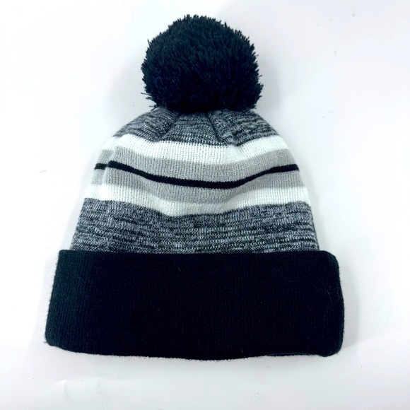 University of Texas‎ Longhorns Black and Gray Knit Beanie. - Picture 3 of 4